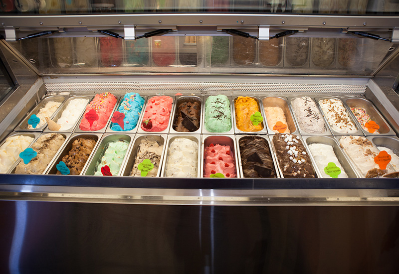 تجهیزات بستنی فروشی